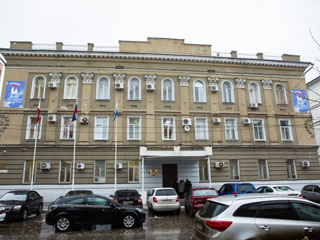 Чиновникам администрации Октябрьского района напомнили о строгом соблюдении закона по противодействию коррупции